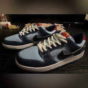 Dunk Low SB Why So Sad